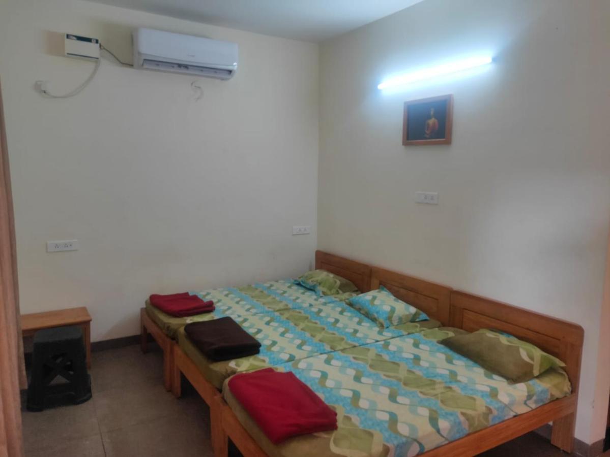 Raikar Guest House Богмало Екстер'єр фото